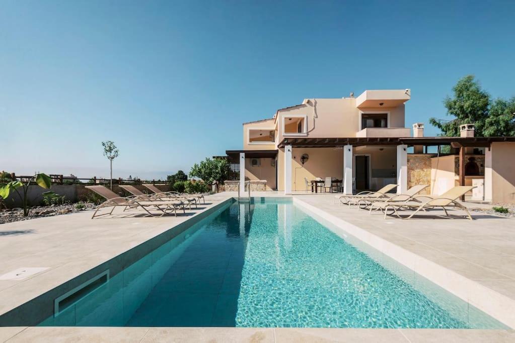 Villa Maribia With Private Pool Gennadi Exteriör bild